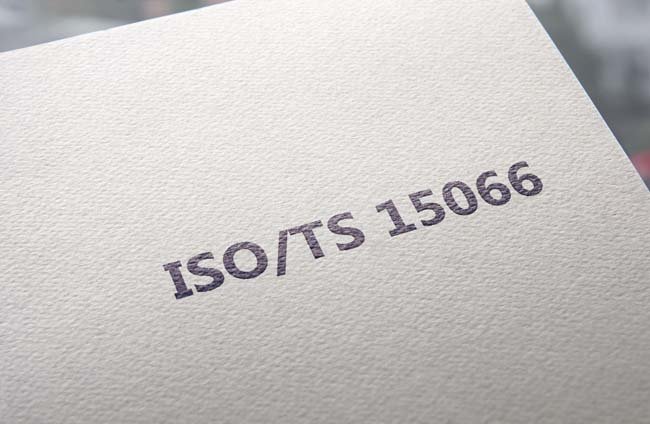 Úvod do ISO/TS 15066