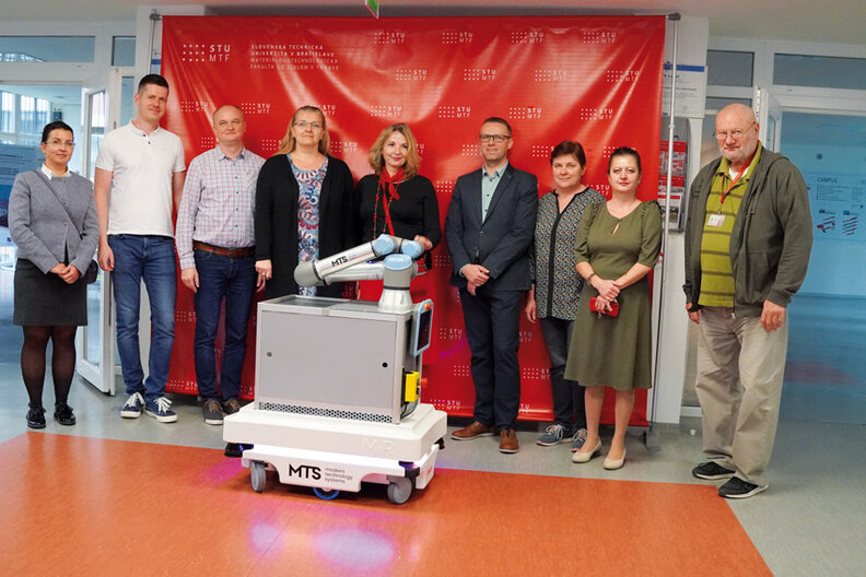 Rozšírenie pracovného tímu o kolaboratívne roboty na MTF v Trnave