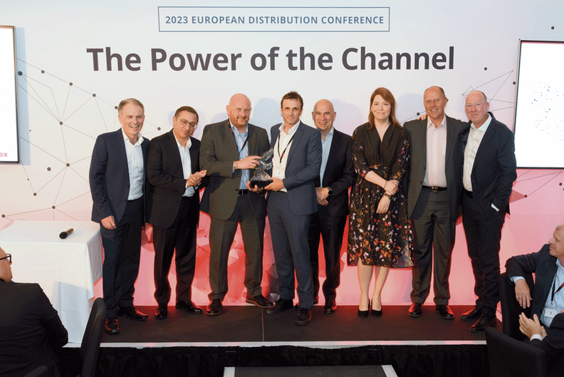 Farnell získal ocenenie Európsky distribútor roka 2022 v kategórii elektronický katalóg