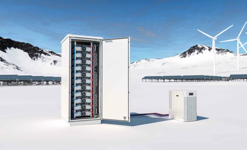 VX ESS - Nová generácia rozvádzačových skríň pre ukladanie elektrickej energie