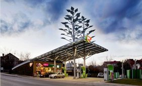 ABB dodala rýchlonabíjaciu stanicu pre „čerpaciu stanicu budúcnosti“
