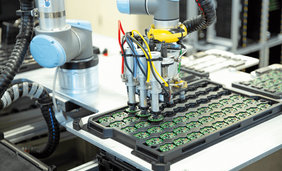 Kolaboratívne robotické aplikácie v elektronickom priemysle