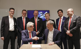 Siemens Xcelerator: spoločnosti Eplan a Siemens umožňujú bezproblémovú interoperabilitu dát v strojárstve