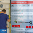 Navádzanie krok za krokom v softvérovom nástroji EPLAN Smart Wiring zabezpečí bezchybnosť pri zapájaní káblov medzi jednotlivými elektrickými komponentmi rozvádzača.
