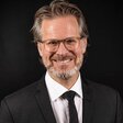 Futurista Stefan Hyttfors na SlovakiaTechu 2024 vysvetlí prečo je strategická udržateľnosť novým modelom rastu.