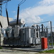 Obr. 2 Trojfázový výkonový transformátor prenosovej sústavy, napäťová hladina 400 kV/110 kV, výkon 350 MVA