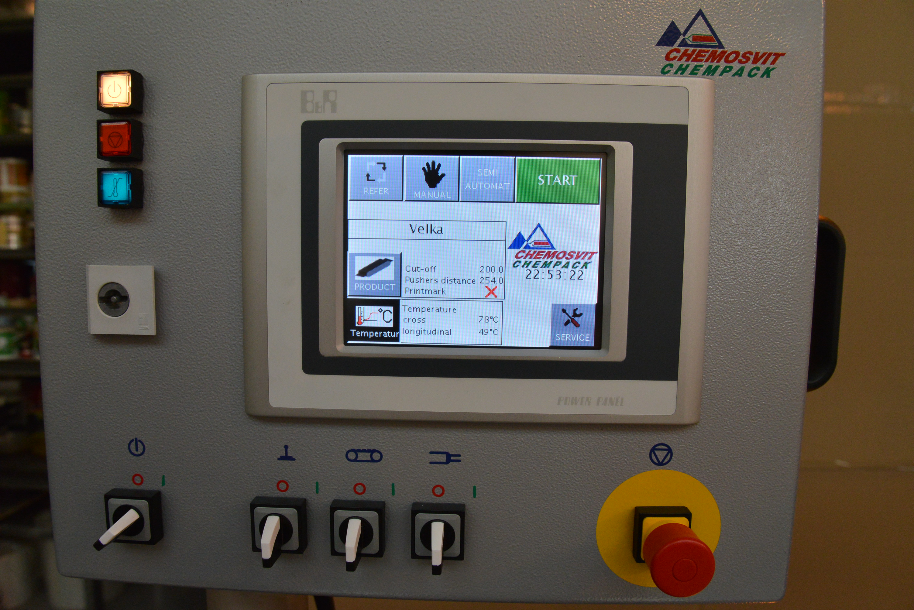 Obr. 2 Pohľad na ovládací panel - Power Panel 420 od spoločnosti B&R