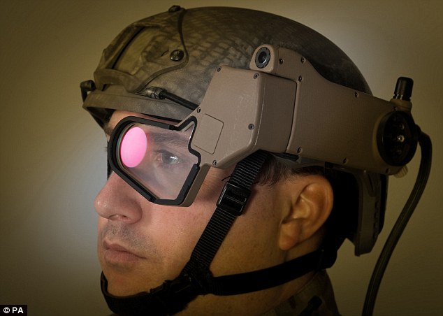 Obr. 17 Q-Warrior Helmet; Zdroj: Telegraph