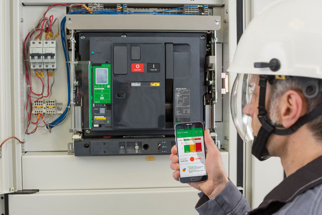 Nový istič nízkeho napätia masterpact mtz - 1_masterpact_v_provozu1_foto_Schneider_Electric