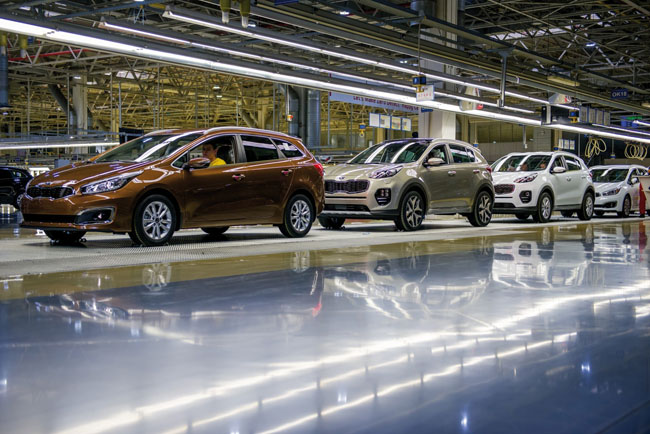 Moderné manipulátory uľahčujú prácu operátorom v kia motors slovakia - ilustrac2