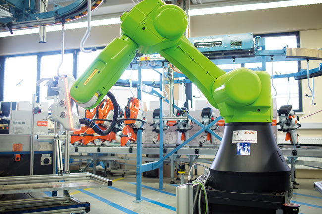 Stihl otvára nové možnosti vďaka spolupracujúcim robotom - obr1