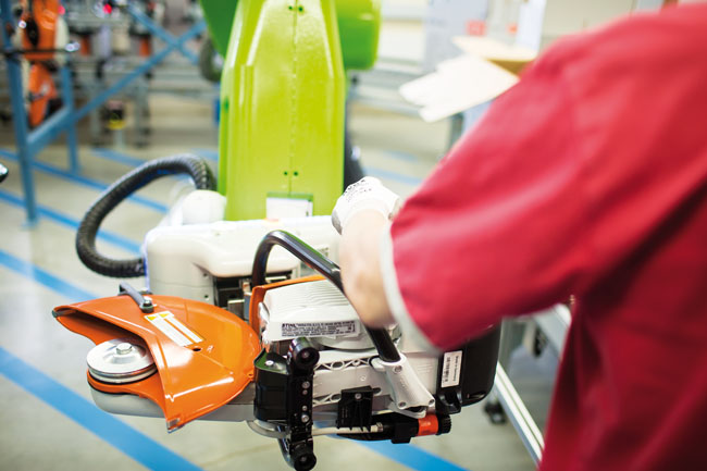 Stihl otvára nové možnosti vďaka spolupracujúcim robotom - obr2