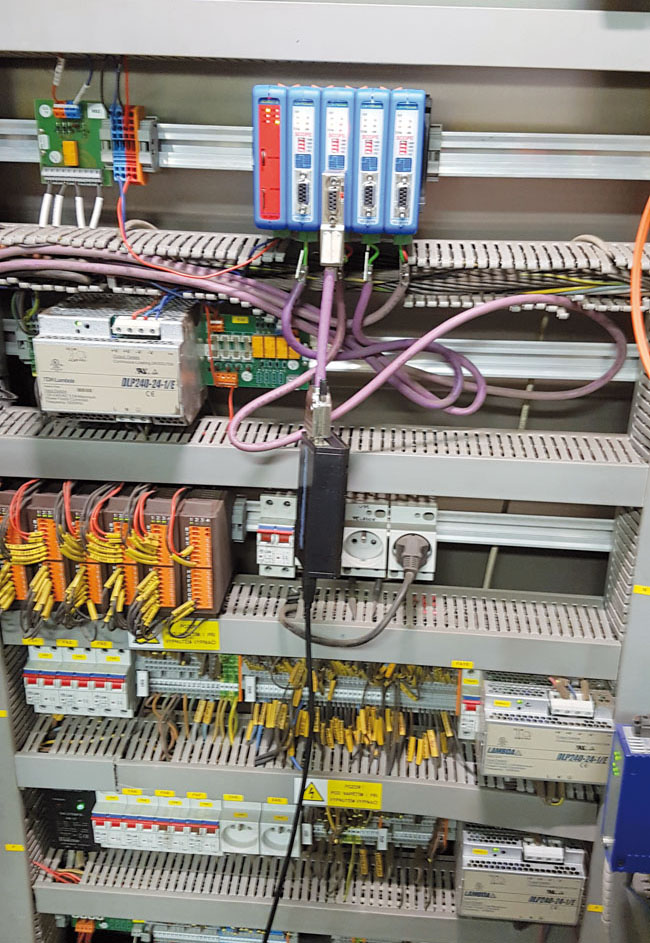 Combricks sleduje profibus v uhoľnej bani - obr1x
