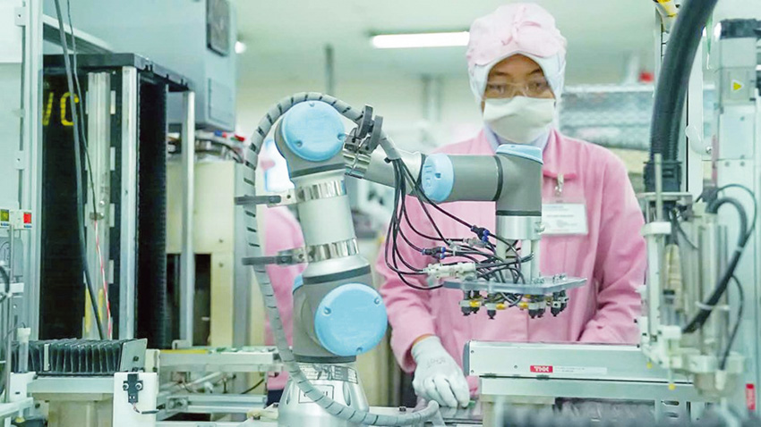 Kolaboratívne roboty zvýšili produktivitu a bezpečnosť v jvc electronics - ilustrac1