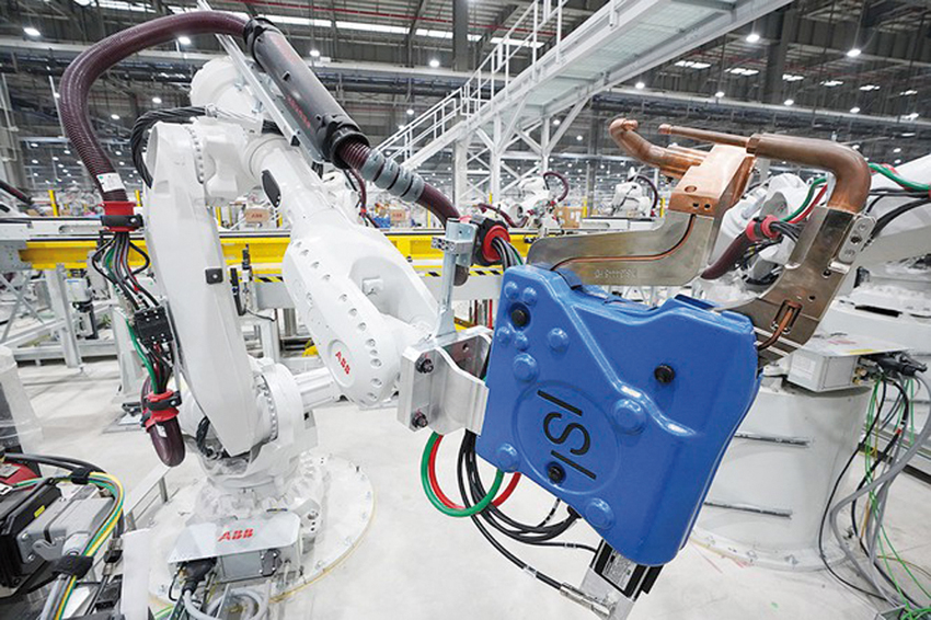 Prvá čisto vietnamská automobilka so supertechnológiami