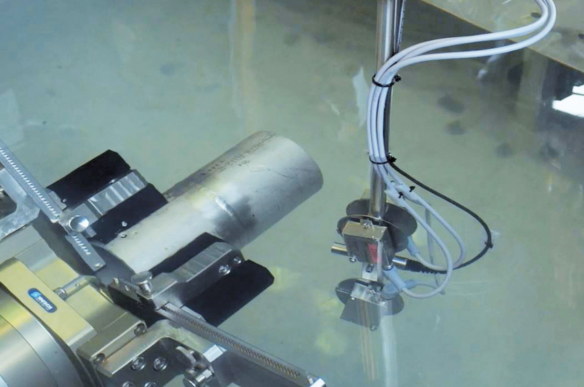 Špičkové pracovisko robotického zvárania (2)