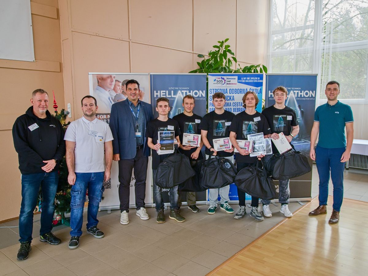 Hellathon 2025: druhý ročník technickej súťaže priniesol nové nápady a víťazov - 1.miesto_Open Source (SPŠ Nové Mesto nad Váhom) 
