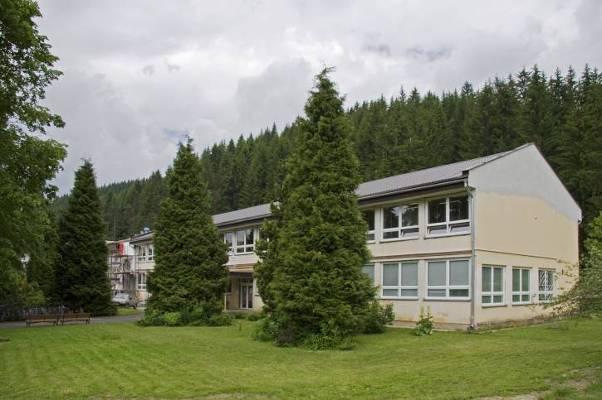 Obr. 3a Objekt ZŠ Korňa