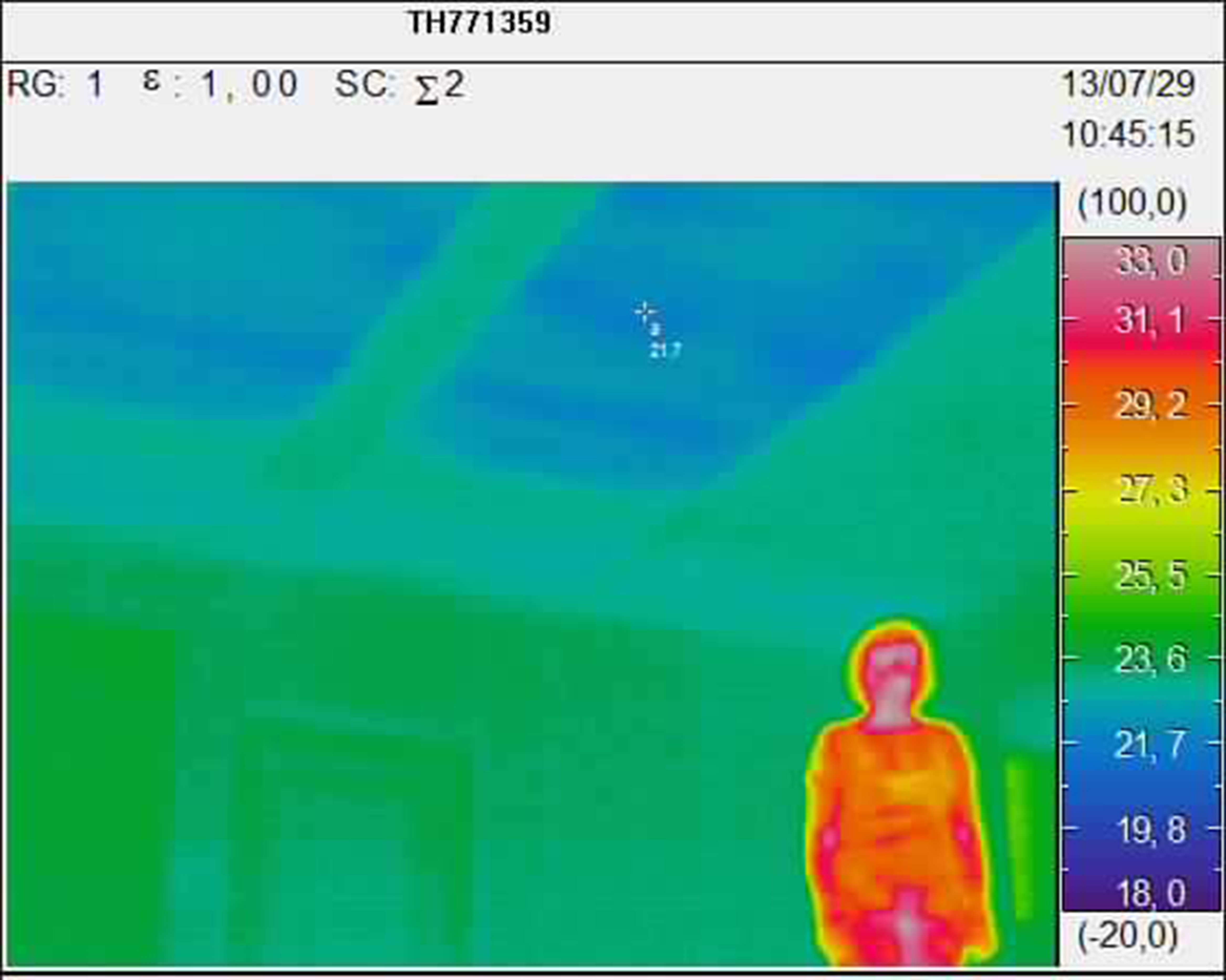Obr. 5b Termovízne snímky teploty kancelárskych priestorov
